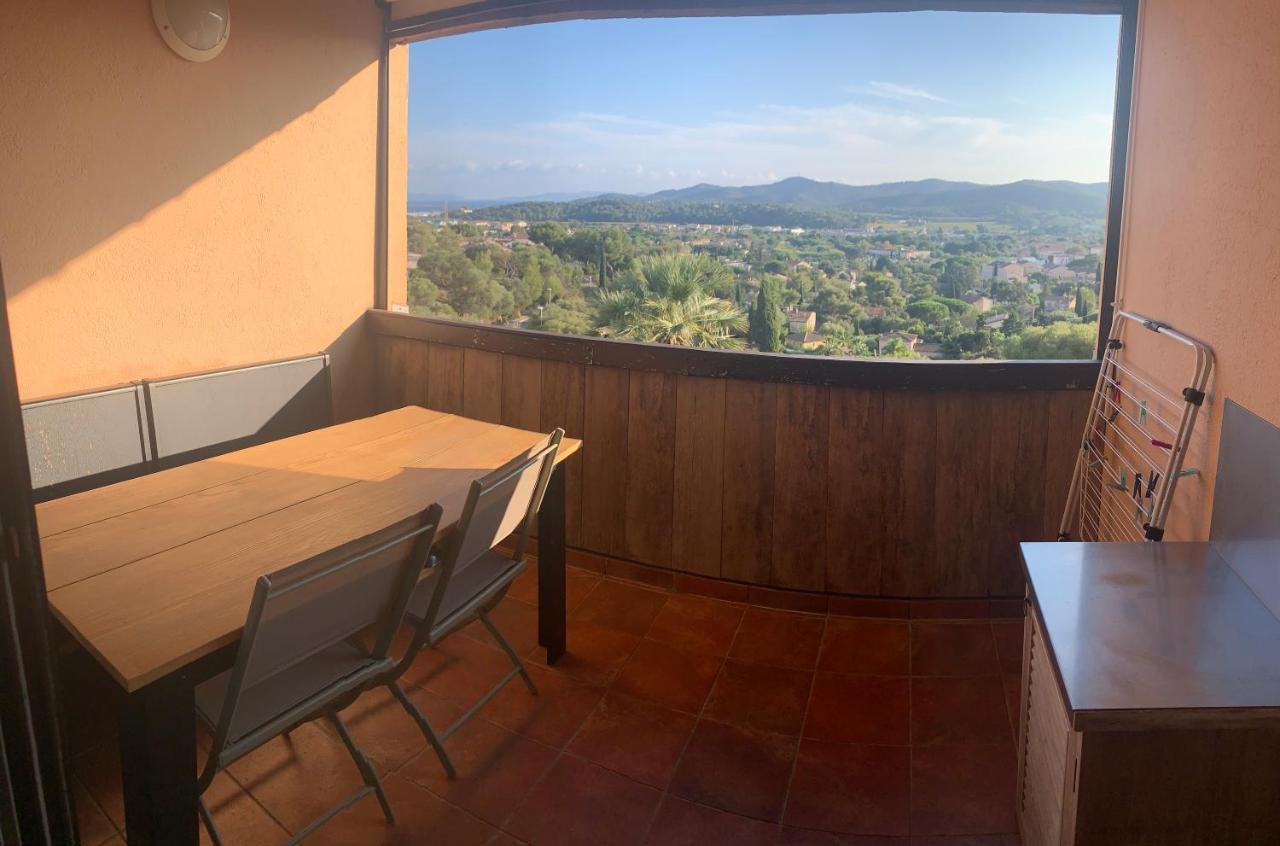 Superbe Duplex 35M2 Vue Mer Avec Piscine ボルム・レ・ミモザ エクステリア 写真