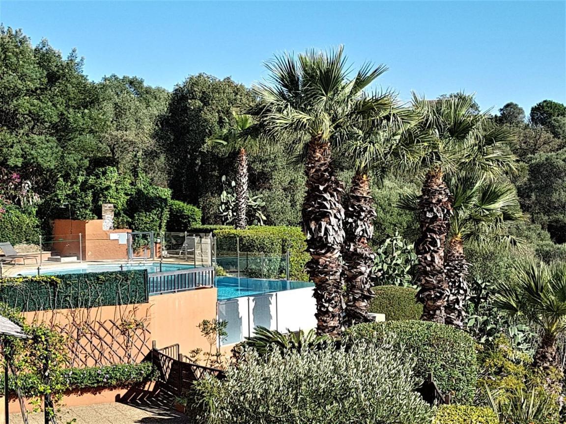 Superbe Duplex 35M2 Vue Mer Avec Piscine ボルム・レ・ミモザ エクステリア 写真